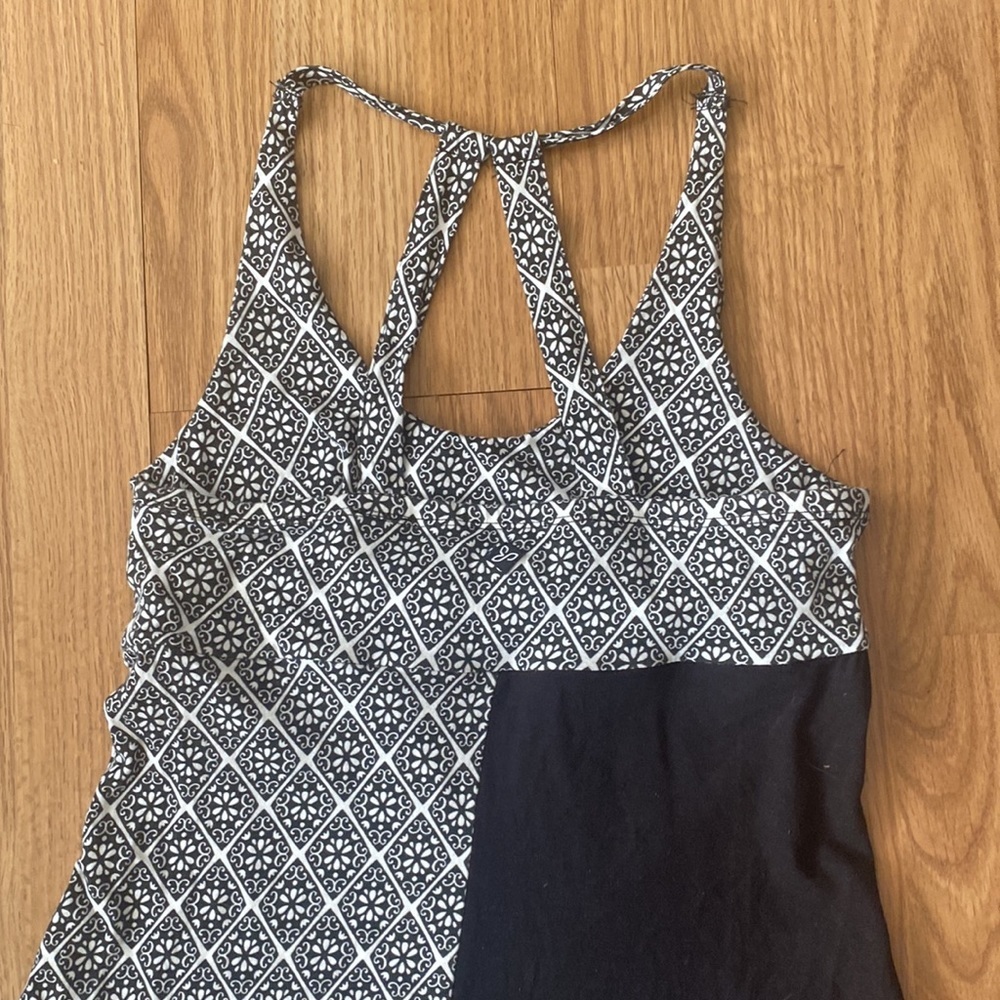 Prana dress UB2 - Picture 6 of 9